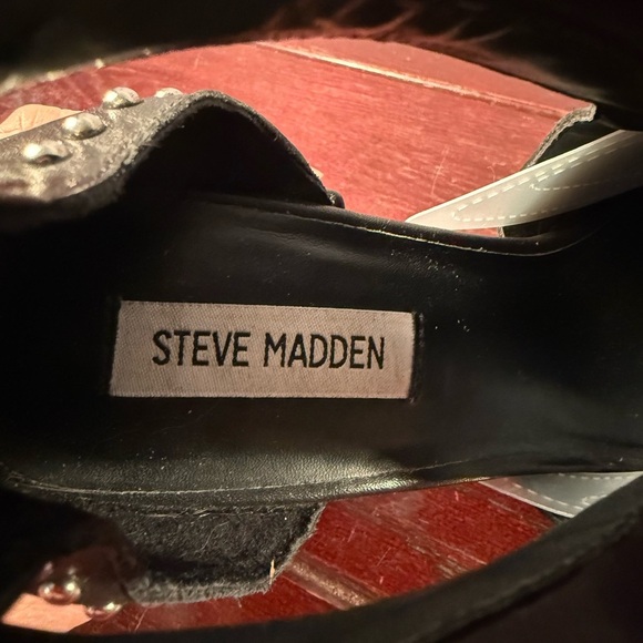 Steve Madden Black Leather Studded Heeled Booties Size 10 - Picture 5 of 8